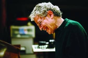 Jazz pianist Billy Lester will perform on Feb. 22