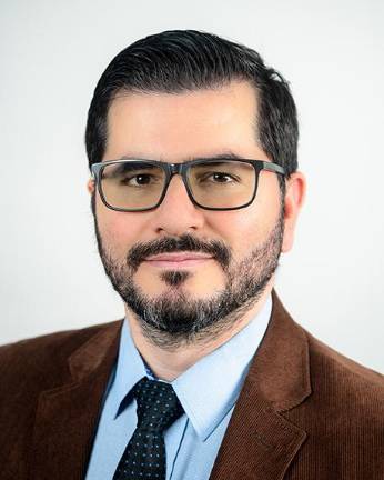 Dr. Ferney Paez