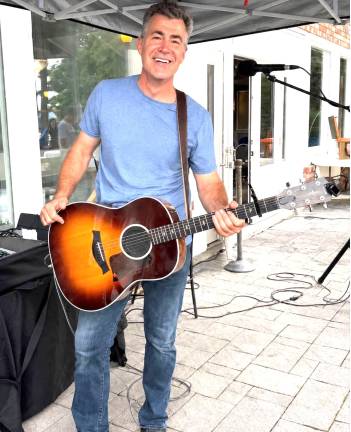 Hear the one-man-band experience by Jon Zanger at Back Road Brewing on Sunday, Aug. 23.