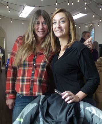 Volunteers Beth Roff and Katrina Foster