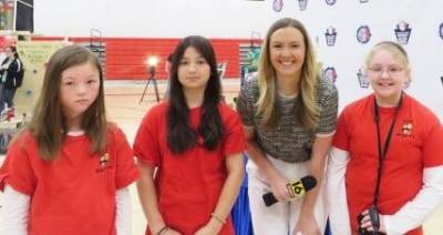 From left: Caitlyn Feely, Scarlett Coleman, WNEP reporter Elizabeth Worthington and Chloe Sybrandy.