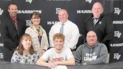 Senior lacrosse player Jackson Melnick signs with Chestnut Hill College