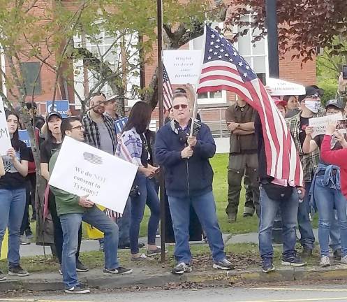 Protesters in front of the Pike County Courthouse (Photo by Ken Hubeny Sr.)