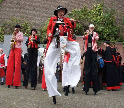 The Bond Street Theater troupe will perform at Winter Lights (Photo provided)