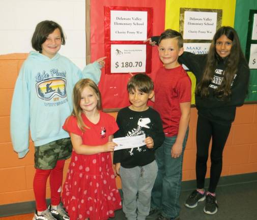 The Red House Team of (l-r) Kyle Brown, Madison Fowler, Jaxon Hedegaard, Charles DeVoe and Zoe Boccaletti earned $180.70 for the Pike County Humane Society.