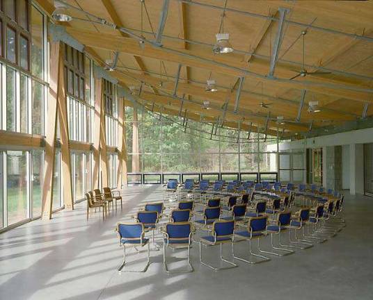 PEEC’s Visitor Activity Center (pictured) was designed and built in 2004 by the Wilkes-Barre architecture firm Bohlin Cywinski Jackson using recycled materials and energy-efficient insulation, as well as passive heating and ventilation designs to reduce heating and cooling costs. Additional conservation design elements include maximization of daylight, motion-controlled lighting sensors and radiant floor heating. (Photo: American Institute of Architects: aiatopten.org)