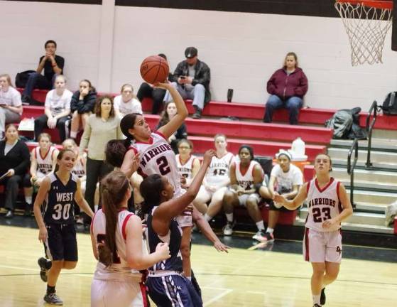 Pocono Mountain Panthers pull off come-from-behind win over warriors