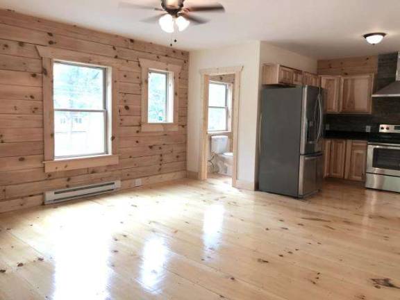 Brand new three-bedroom log and stone country cape