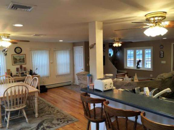 Contemporary on the lake has it all