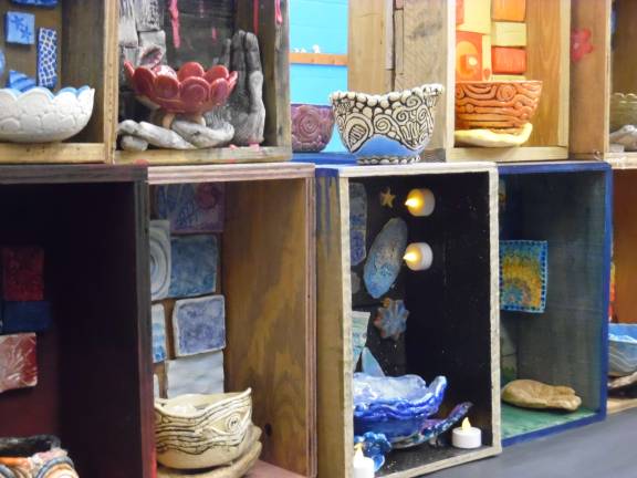 Ceramic coil bowls on display at the "Empty Bowls" lunch (Photo by Anya Tikka)