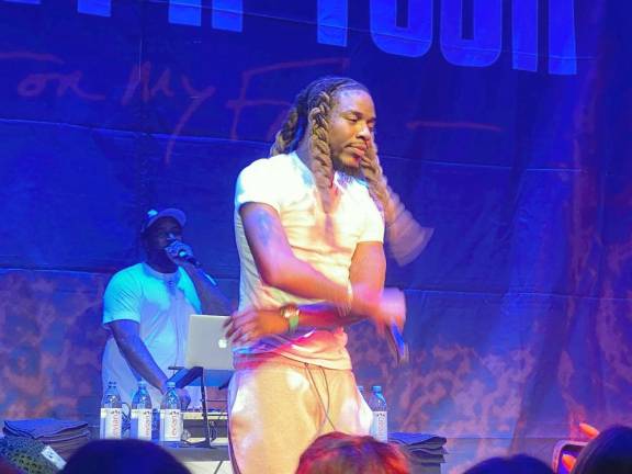 Fetty Wap interacting with the audience.
