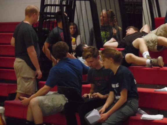Students wait for the judges' decision (Photo by Anya Tikka)