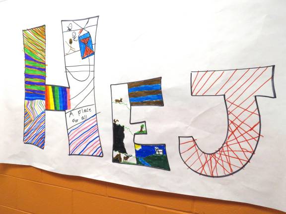 Delaware Valley Elementary School celebrated “Start with Hello Week.”