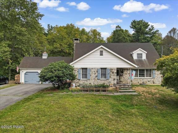 A 4-bedroom sanctuary on a 300+ acre estate