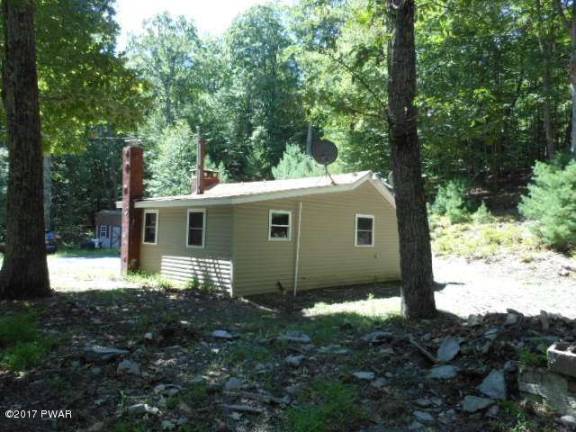 An affordable country cabin in the woods