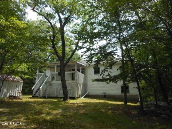 Quiet country lakefront