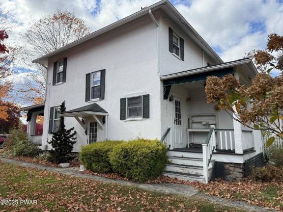 Unique craftsman-style home in the heart of Milford Borough
