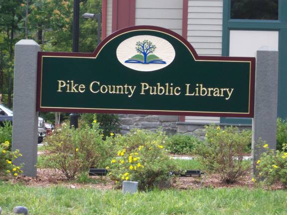 New library sign donated by the Historic Preservation Trust. (Photo by Charles Reynolds)