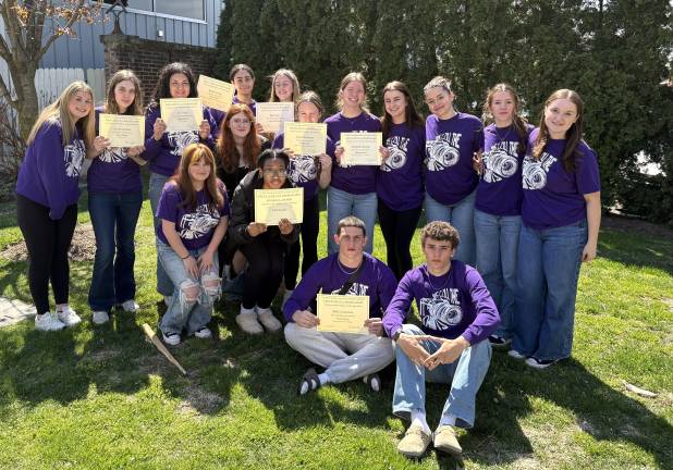 DVHS student journalists at the Tom Bigler Journalism Conference. Front row - Mike Iuzzolino and Lucas Petersheim. Middle row - JoeiMarie Cohen and Ashantia Dicette. Behind the middle row - Chloe Simonson and Emma Simmons. Back row - Vanessa Dispoto, Kaitlin Gelardi, Jaida Palacios, Reilly Newton, Lily Stoveken, Kimberly Smyser, Ella Becker, Josie Lordi, Keira LeMay and Lilian Seibert.
