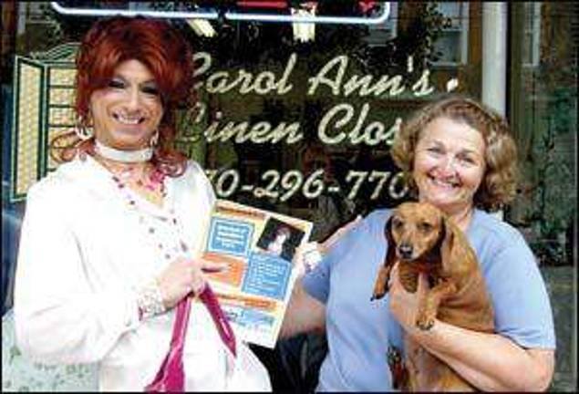 Local personality promotes fundraiser