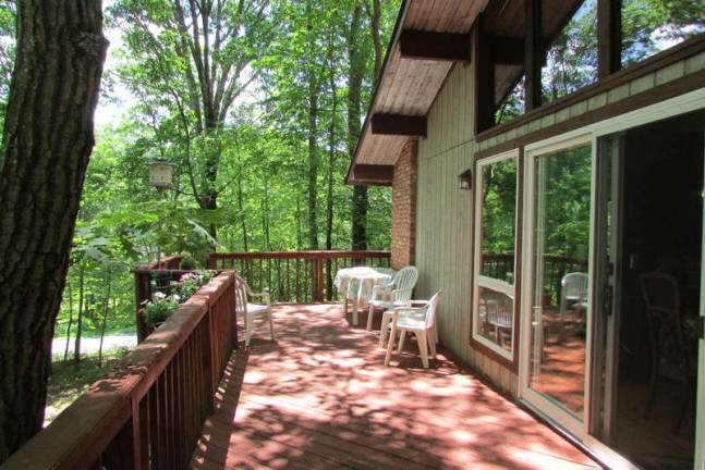 Woods, privacy and recreation