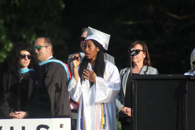 Senior Ashantia Dicette sang the National Anthem.