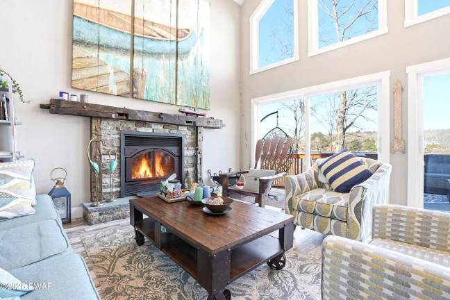 Modern three-bedroom home is a lakefront retreat