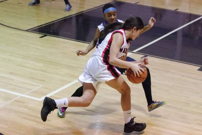 Pocono Mountain Panthers pull off come-from-behind win over warriors