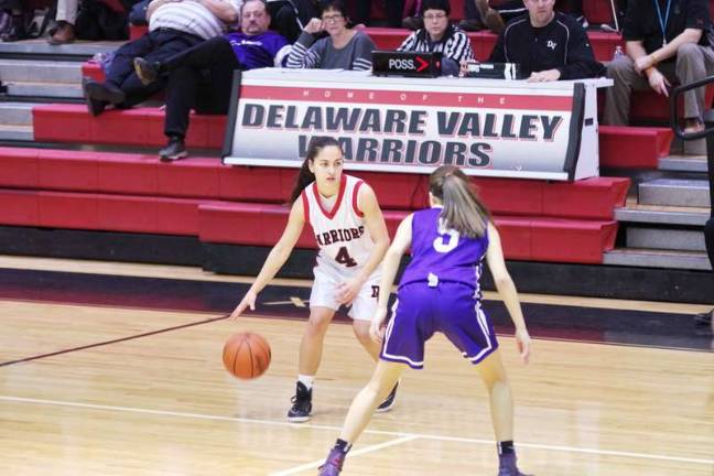 Wallenpaupack Buckhorns beat Delaware Valley Warriors on the court