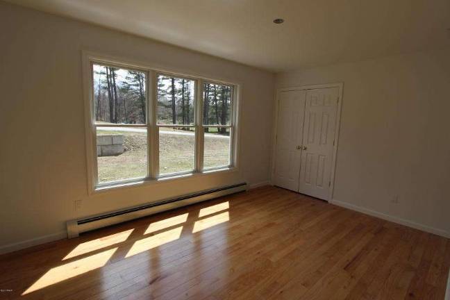 Two-bedroom lakefront home