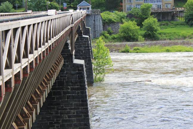 The Roebling Bridge before the repair project (Photo by Pamela Chergotis)