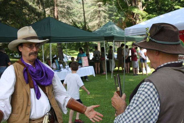 "The Cowboy Dentist" meets a Civil War soldier at the Zane Grey Festival (Photo provided)