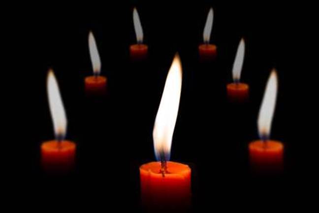 Join Hands of Hope for candlelight vigil
