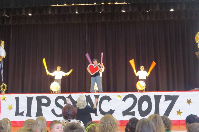 Lip sync show brings out the stars