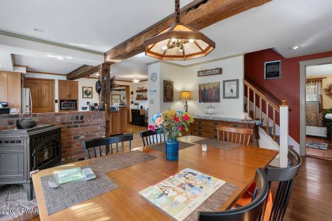 Modern, elegant farmhouse on 4+ acres