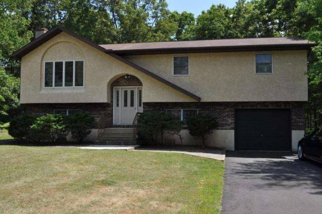 A spacious mother-daughter in the woods