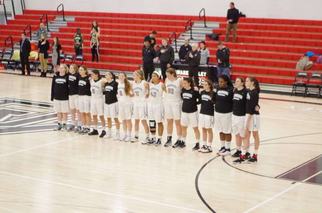 The 2016 varsity Delaware Valley Lady Warriors on the hardwood.