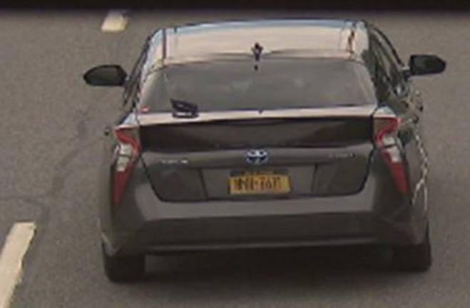 Police believe murder suspect Thomas Ryan is driving a gray 2016 Toyota Prius.