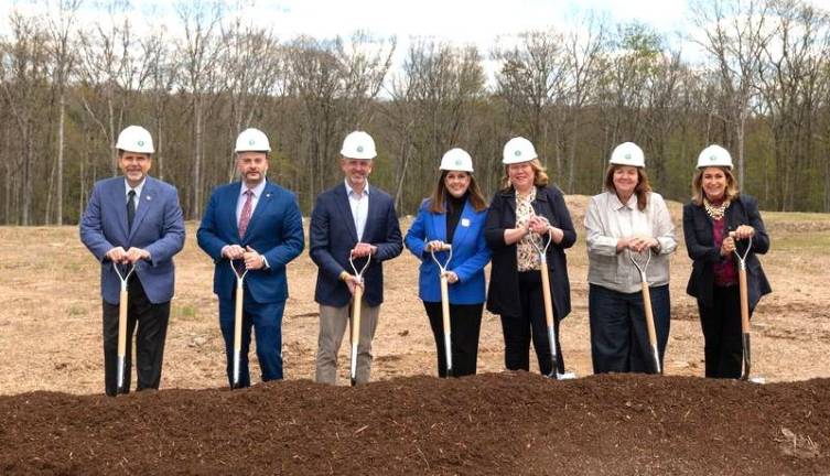 For Pete’s Sake Cancer Respite Foundation breaks ground on new cancer respite center.