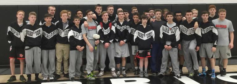 The Delaware Valley wrestling team (Photo provided)