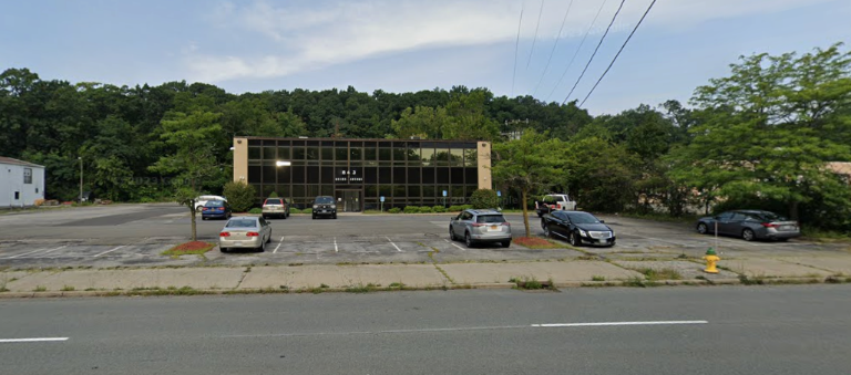 Reported site of ICE leased office space at 843 Union Ave., New Windsor.