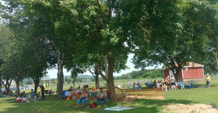 Families come together for eclipse party