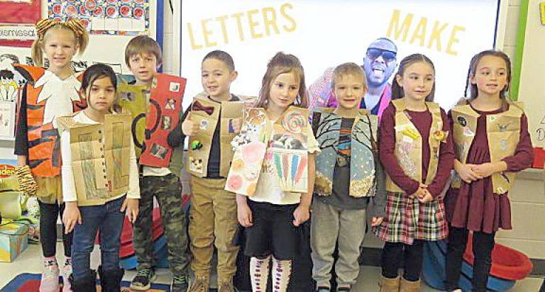 Matamoras. The ABCs of fashion among DVES kindergarten students