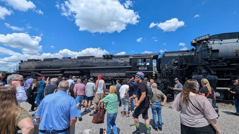 Crowd gathers to view the Union Pacific Big Boy No. 4014 at Steamtown National Historic Site in Scranton.