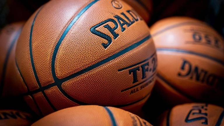 Girls, boys basketball lose at home to Abbington Heights