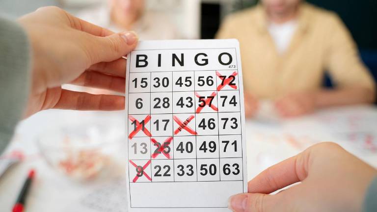 FBLA to host Holiday Bingo