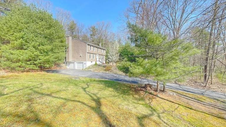 Newly renovated modern colonial with much to offer