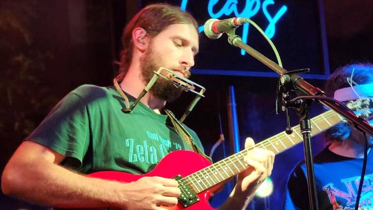Log Tavern Brewing Co. welcomes JT Horne for a solo set on May 22.